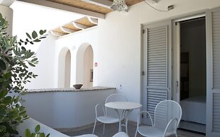 Hotel Mea - Aeolian Charme