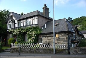Tudor Lodge
