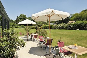BRIT HOTEL CHATEAUDUN