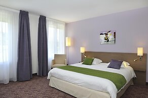 BRIT HOTEL CHATEAUDUN