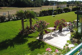 BRIT HOTEL CHATEAUDUN