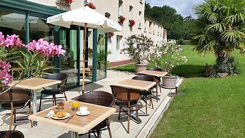 BRIT HOTEL CHATEAUDUN