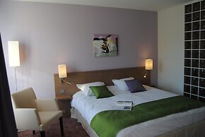 BRIT HOTEL CHATEAUDUN