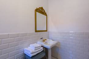Esperanza Guest House