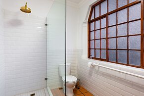 Esperanza Guest House
