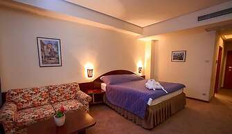 Hotel Irisa