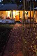 The Old Trading Post - Guest House