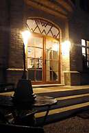 Hotel Hinterland
