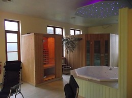 Hotel Hinterland