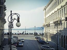 Hotel Vis a Vis
