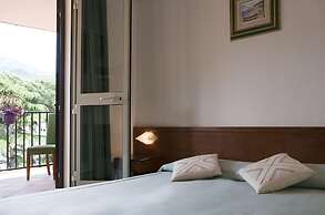 Hotel Marinella