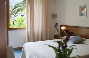 Hotel Marinella