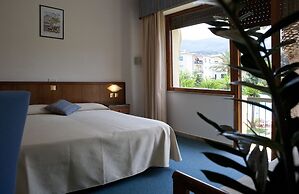 Hotel Marinella