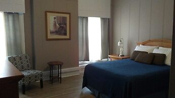 The Algonquin Hotel