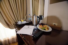 Recital Hotel