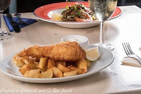 The Lugger Inn