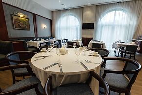 Rahat Palace Hotel