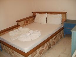 Aktaion Hotel