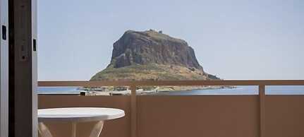 Aktaion Hotel