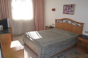 Queen Sharm Resort