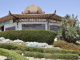 Queen Sharm Resort