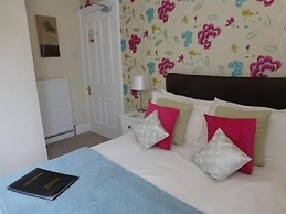 Bryn Derwen Guest House