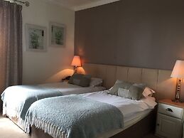Castle Lodge Hotel