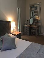 Castle Lodge Hotel