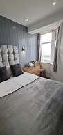Ocean Bay Hotel