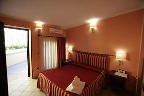 Airport Hotel