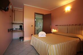 Airport Hotel