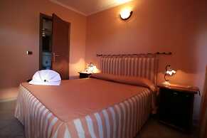Airport Hotel