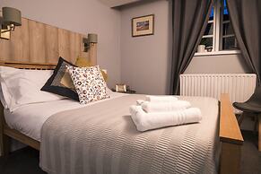Daniele Hotel