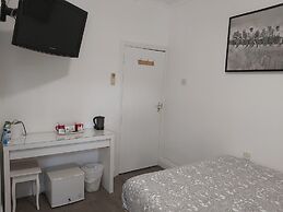 Abbey Point Hotel