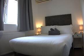 Abbey Point Hotel