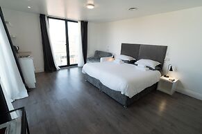 Abbey Point Hotel