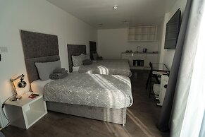 Abbey Point Hotel