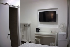 Abbey Point Hotel