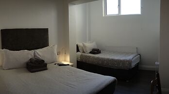 Abbey Point Hotel