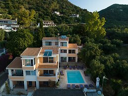Glyfa Apartments