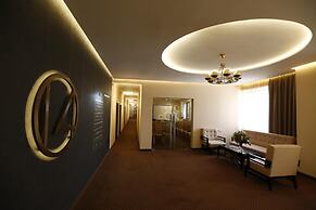 14 Floor Hotel