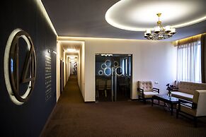 14 Floor Hotel