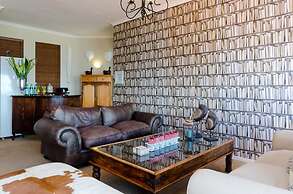 Whale View Manor Guesthouse