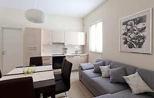 Sunflower Apartment