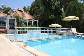 Safak Beach Motel