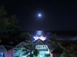 Safak Beach Motel