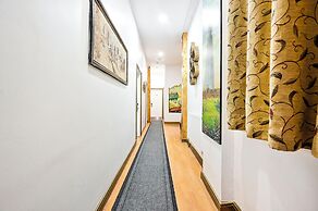 City London Hotel