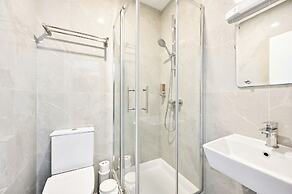 City London Hotel