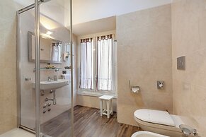Inn Rome Rooms & Suites