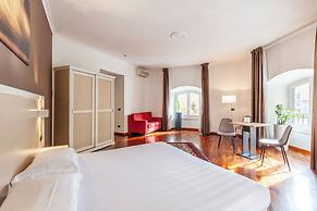 Inn Rome Rooms & Suites